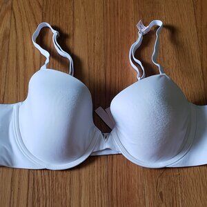 Victoria's Secret Simple White Bra 36C